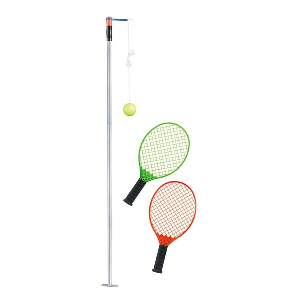 Tennis Trainer Met 2 Rackets